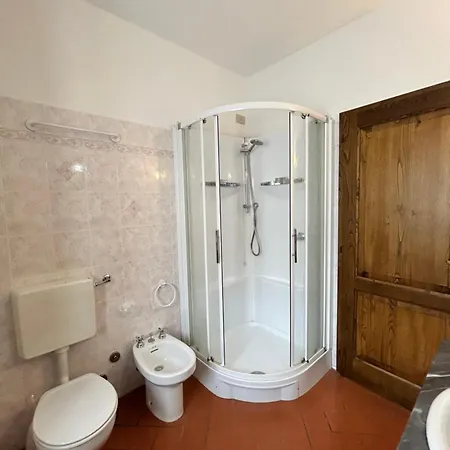Casalpiano مزرعة للإقامة *